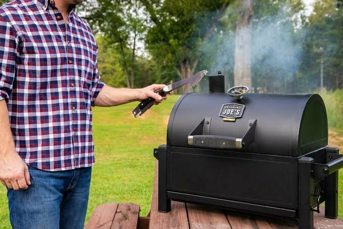 Oklahoma Joe 's Rambler Tabletop Portable Charcoal BBQ 19402088