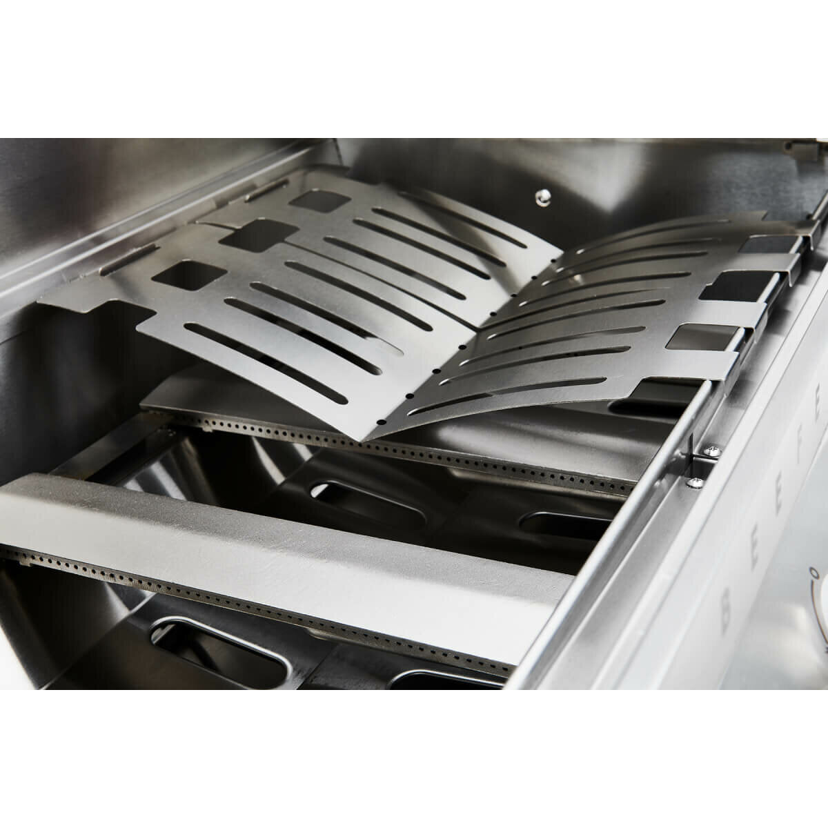 BeefEater 7000 Premium 5 Burner LPG Built In BBQ BBF7655SA