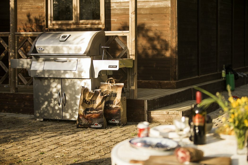 Napoleon Professional Charcoal Fuel Freestanding BBQ PRO605CSS